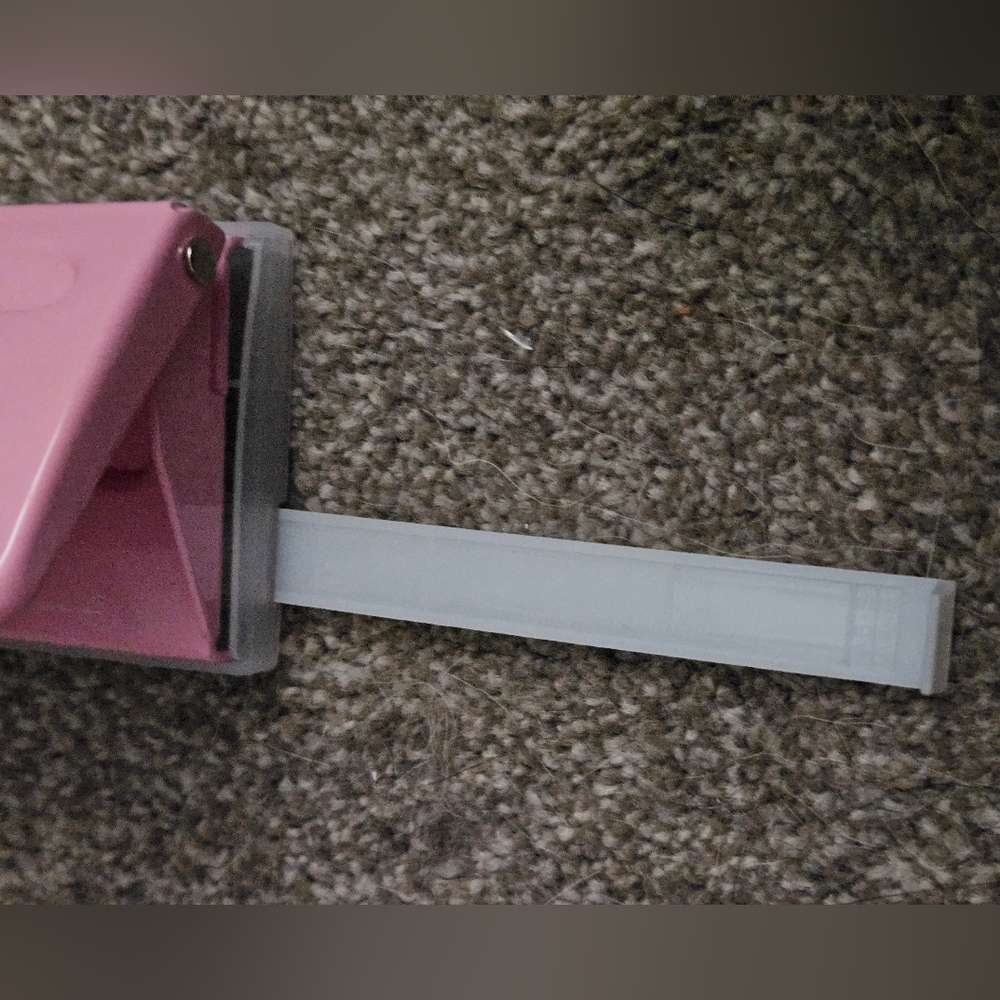 Pink WorkLion Hole Punch Fits All Filofax Size Planners-used Twice - Picture 5 of 7